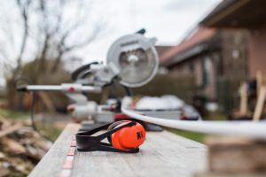6 Tips for Hiring A Contractor