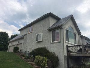 Choosing the Right Roofing Material